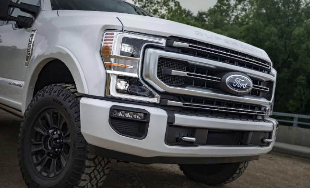 2025 Ford F250 Super Duty Truck Images