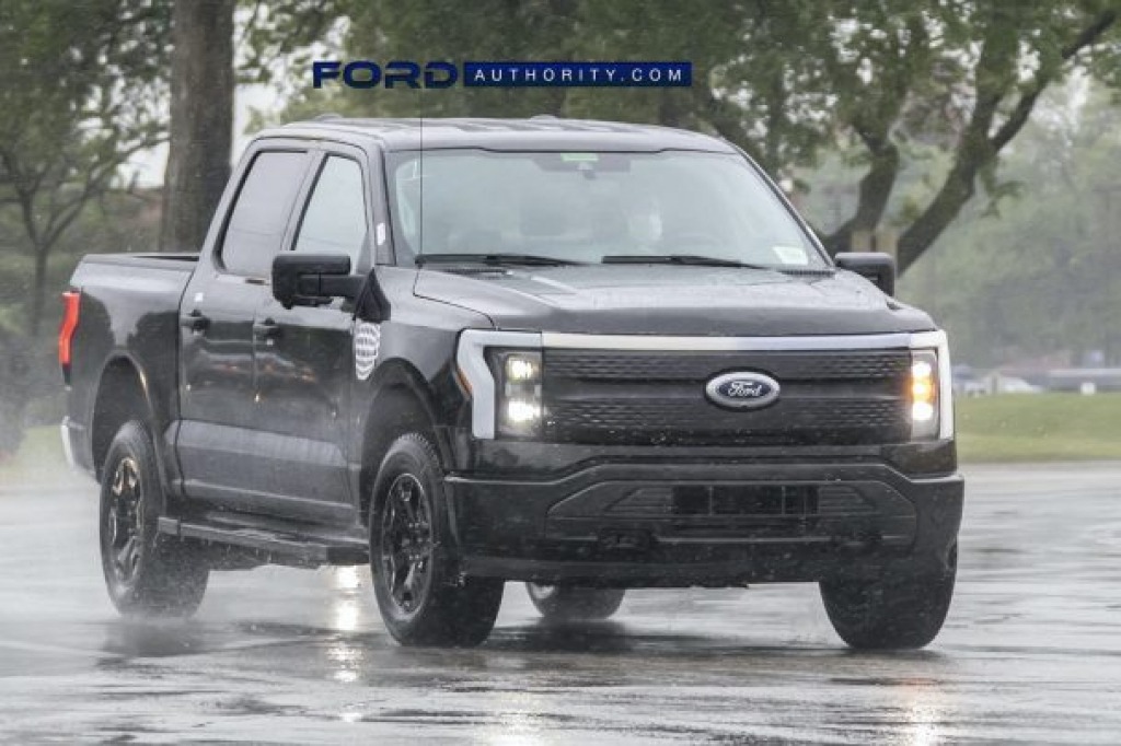 2025 Ford F600 Truck Spy Shots