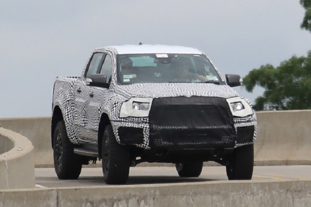 2025 Ford Ranger Raptor Images