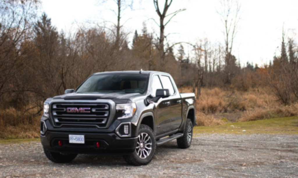 2025 GMC Sierra 1500 AT4 Wallpaper