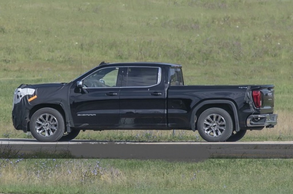 2025 GMC Sierra 2500 Interior